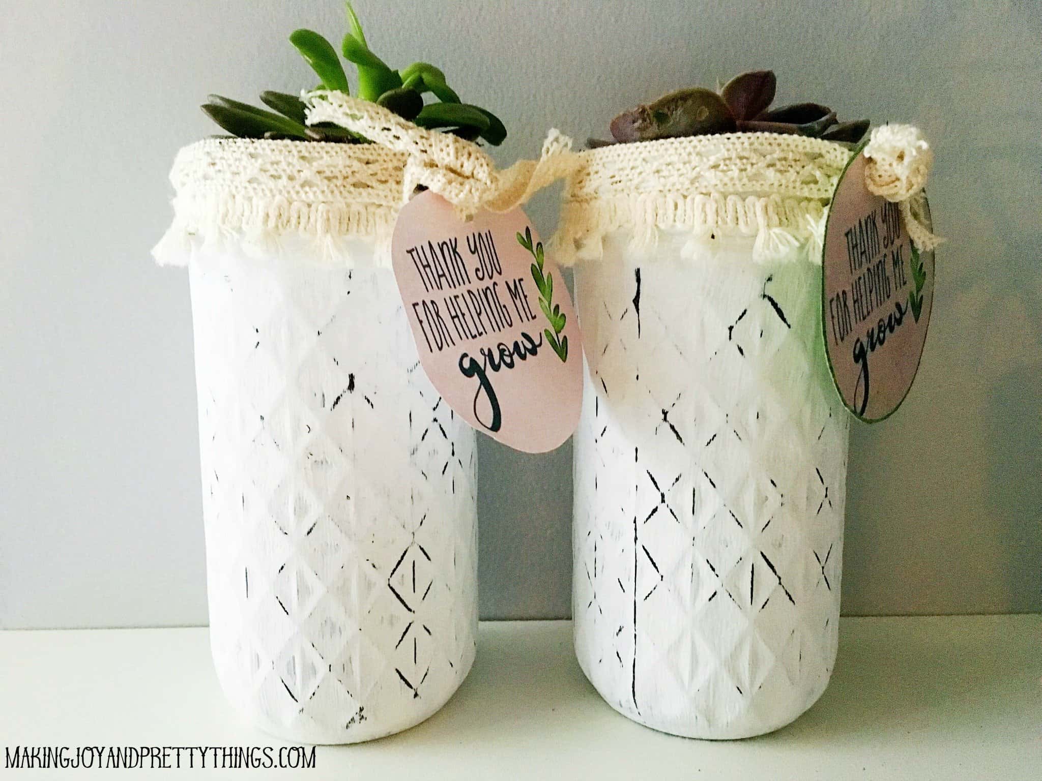 I hope you were inspired by these mason jars distressed and made into teacher appreciation gifts