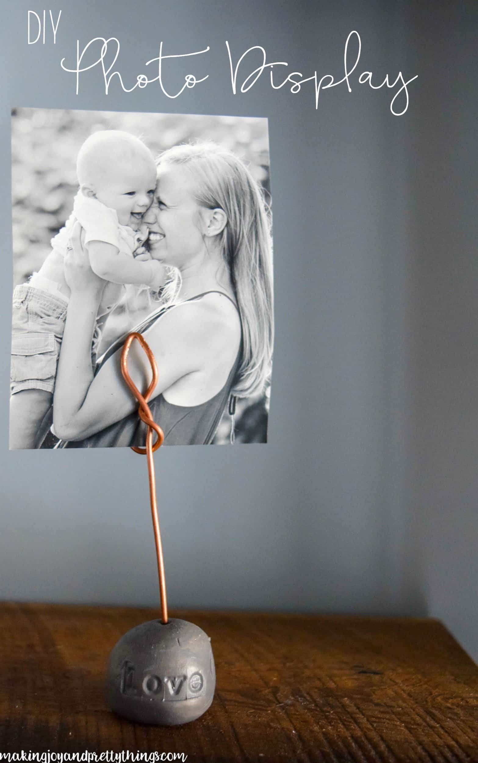DIY Farmhouse Photo Display using Copper Wire and Clay is a simple and creative way to look at your pictures