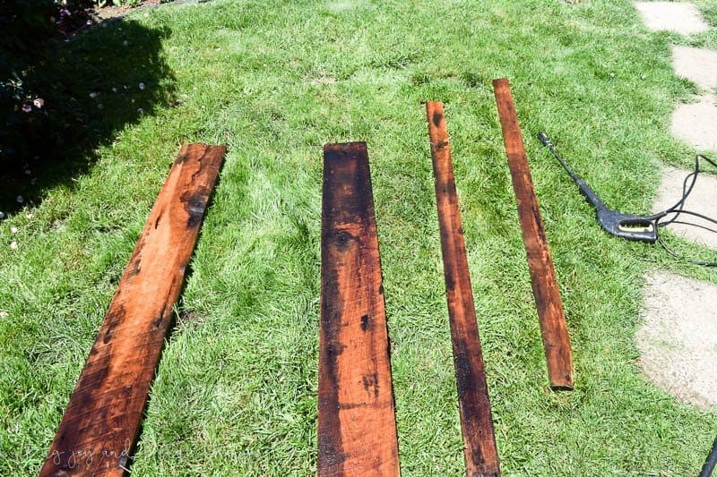 How to clean and refinish barndwood in 3 easy steps. Get the farmhouse look with your own barnwood or reclaimed wood DIY project. 