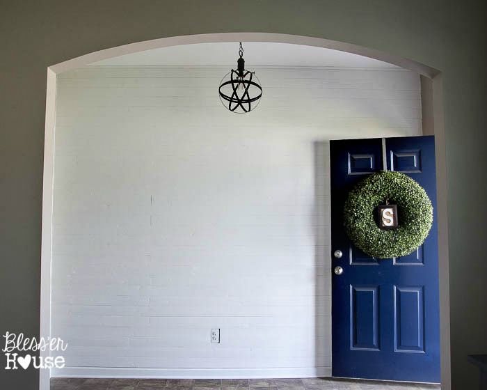 5 Best DIYs to get the Fixer Upper look, Part Two!! Get that farmhouse look on a budget by DIY you own. Tons of inspirations, projects and tutorials to get you started
