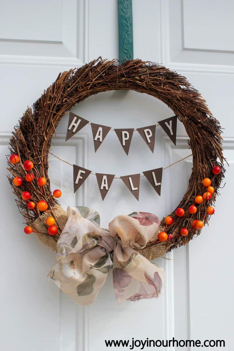 12 DIY Wreaths for Fall. Create your own diy fall wreath for your home with 12 great examples and tutorials!