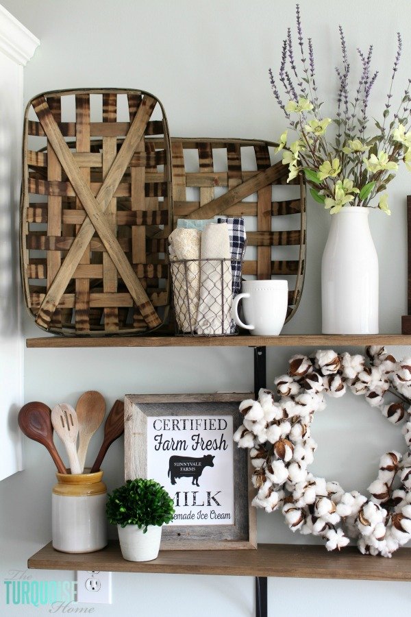 5 Best DIYs to get the Fixer Upper look, Part Two!! Get that farmhouse look on a budget by DIY you own. Tons of inspirations, projects and tutorials to get you started