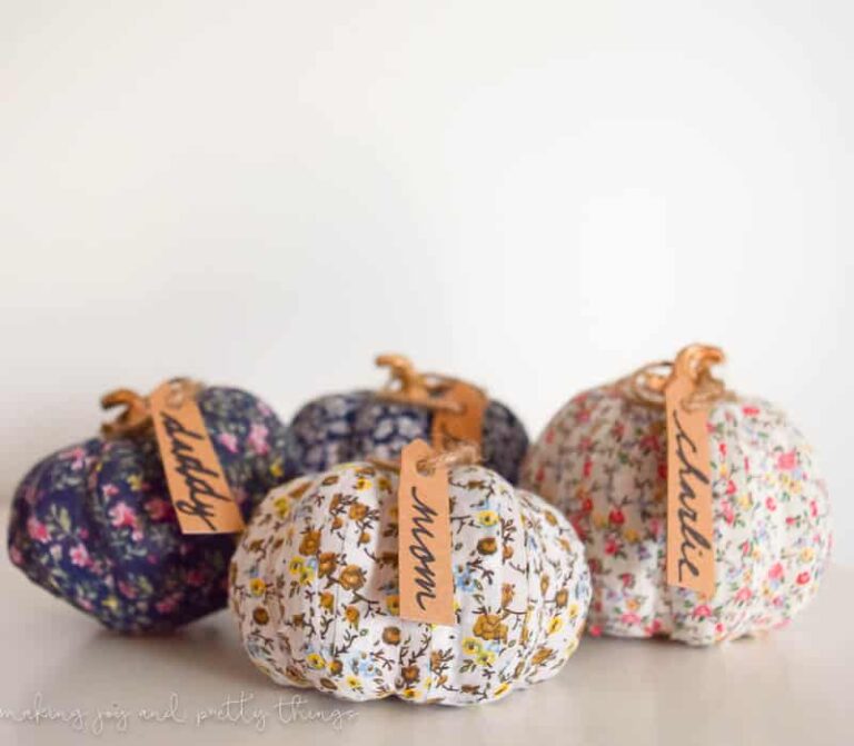 Simple Farmhouse Decor: Fabric Washi Tape Pumpkin Place Setting