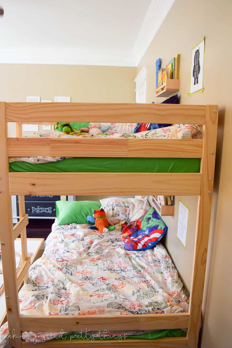 A photo of a bund bed for boys.