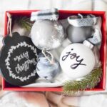 Farmhouse ornaments | DIY ornaments | 12 Days of Craftmas | DIY Gifts | Crafty Gifts | Christmas Gifts DIY | Gift Ideas | DIY Christmas Gifts