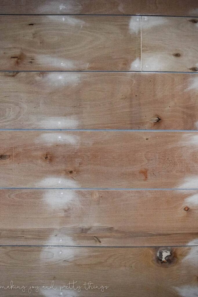 shiplap wall | diy shiplap wall | how to plank a wall | planked wall | diy plank wall