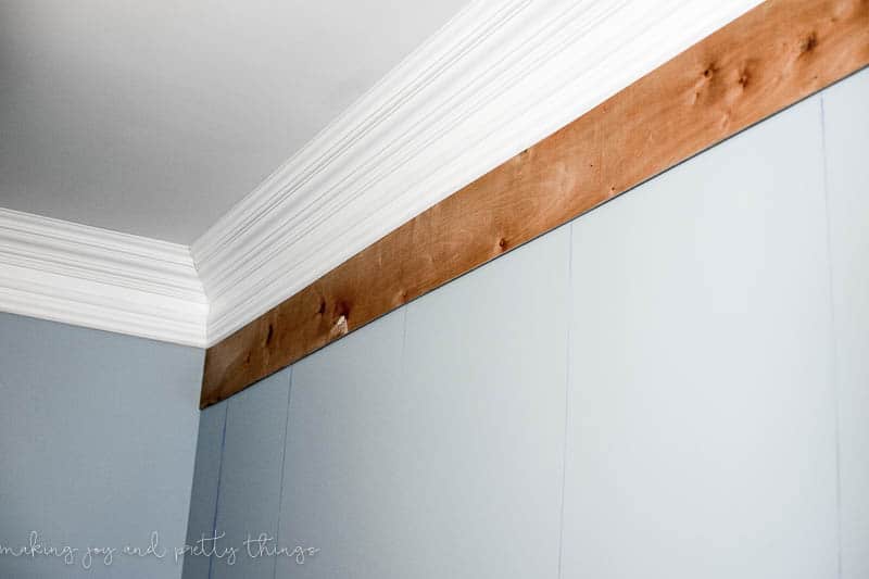 shiplap wall | diy shiplap wall | how to plank a wall | planked wall | diy plank wall