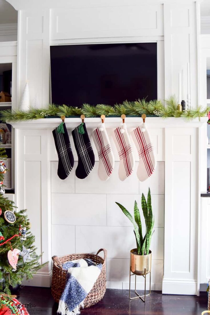 Stripes and Garlands Christmas Stocking Kit