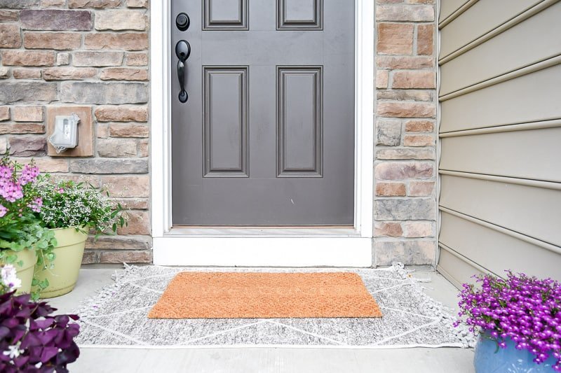 Layered Door Mats - How To Mix and Match - Inspiration For Moms