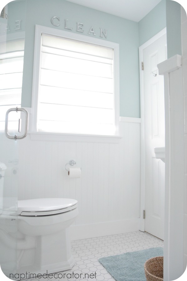 The accent of Rain paint color in the bathroom, adding a refreshing touch to the space.