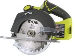Few people know the best tools for for beginners regarding woodworking but the circular saw is an often overlooked tool with a lot of versatility