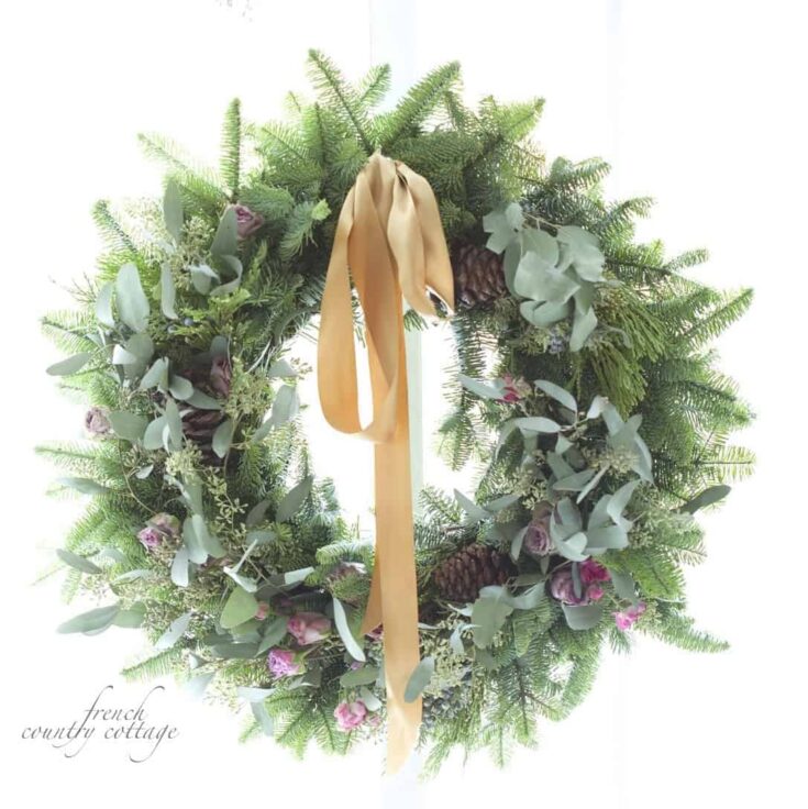 Image for Easy 5 minute gorgeous Christmas wreath