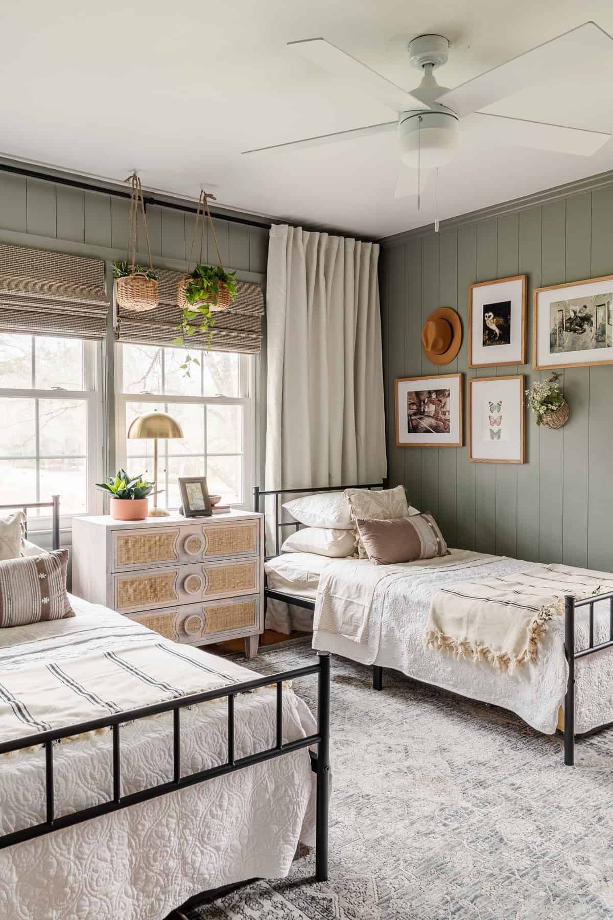 25 Gorgeous Girls Bedroom Paint Ideas - Making Joy and Pretty Things