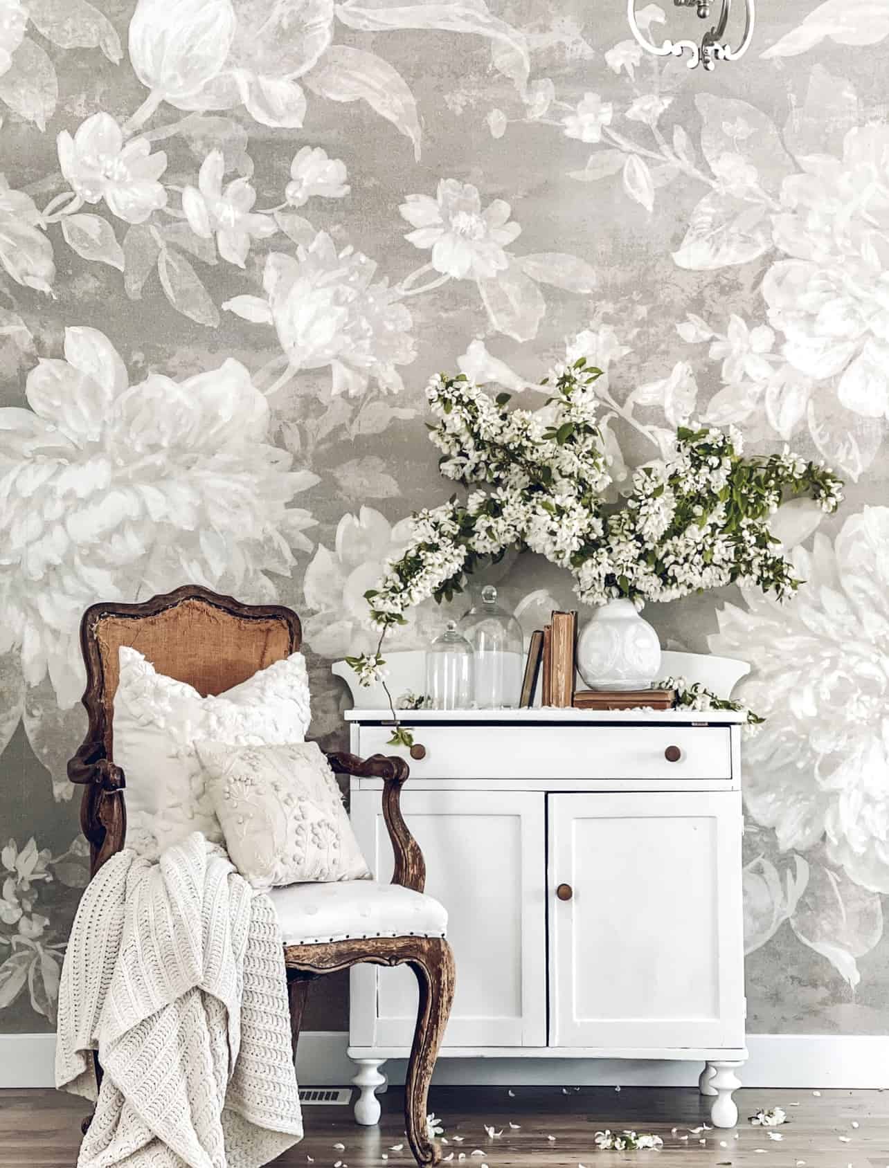 Entryway Wallpaper Ideas For A Welcoming Feeling - Making Joy and ...