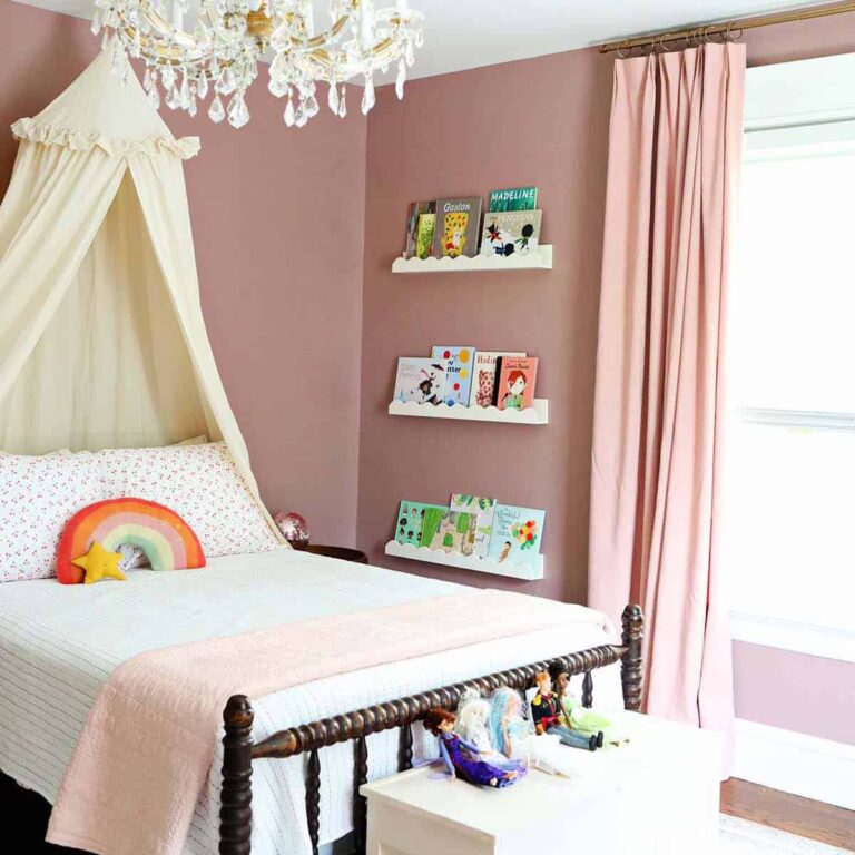 25 Gorgeous Girls Bedroom Paint Ideas