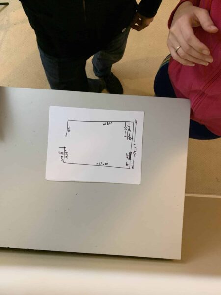 A drawing of a floor plan for closet.